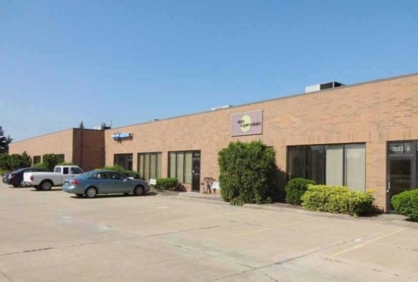 Listing Image #1 - Industrial for lease at 7533 Tyler Blvd, Mentor OH 44060