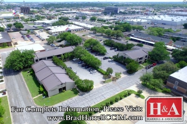 Listing Image #1 - Office for lease at 5002-5020 Lakeland Circle, Waco TX 76710