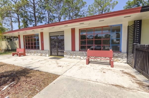 Listing Image #1 - Retail for lease at 9160 W Us Highway 192, clermont FL 34714
