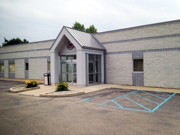 Listing Image #1 - Office for lease at 1050 W. Bristol Road, Flint MI 48507
