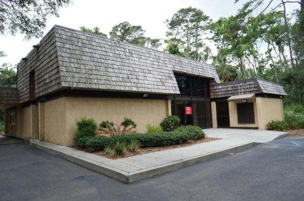Listing Image #1 - Office for lease at 18 Pope Avenue, Hilton Head Island SC 29928