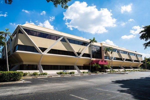 Listing Image #1 - Office for lease at 5300 & 5310 NW 33rd Avenue, FORT LAUDERDALE FL 33309