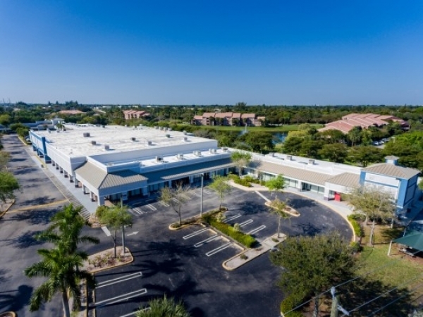 Listing Image #1 - Retail for lease at 600 N Congress Ave, DELRAY BEACH FL 33445 Listing Image #1 - Retail for lease at 600 N Congress Ave, DELRAY BEACH FL 33445