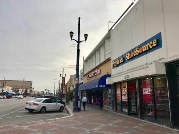 Listing Image #1 - Retail for lease at 6725 Pacific Blvd., Huntington Park CA 90255