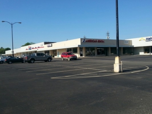 Listing Image #1 - Retail for lease at W 30th st Virginia Ave, Connersville IN 47331 Listing Image #1 - Retail for lease at W 30th st Virginia Ave, Connersville IN 47331