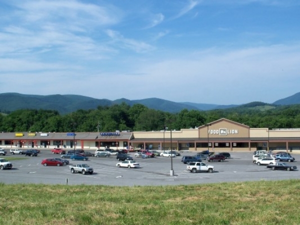 Listing Image #1 - Retail for lease at Us Rt 460 & State Rt100, Pearisburg VA 24134 Listing Image #1 - Retail for lease at Us Rt 460 & State Rt100, Pearisburg VA 24134
