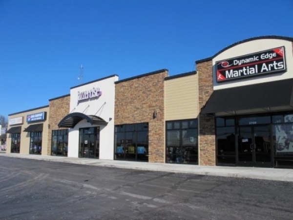 Listing Image #1 - Retail for lease at 2726-2808 S. Campbell, Springfield MO 65807