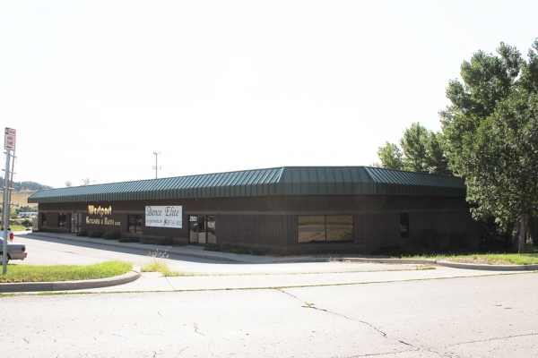 Listing Image #1 - Industrial for lease at 2951 N Plaza Dr, Rapid City SD 57702