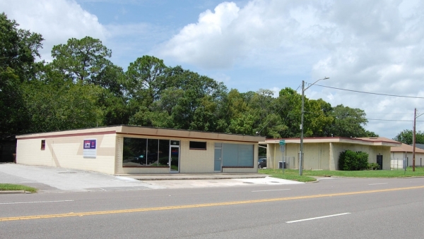 Listing Image #1 - Retail for lease at 562 Edgewood, Jacksonville FL 32205 Listing Image #1 - Retail for lease at 562 Edgewood, Jacksonville FL 32205