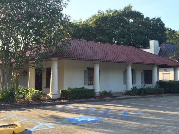 Listing Image #1 - Office for lease at 429 E. Airport Ave., Baton Rouge LA 70806