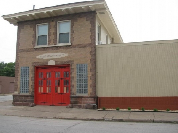 Listing Image #1 - Industrial for lease at 1354 W 4th Street, Davenport IA 52802