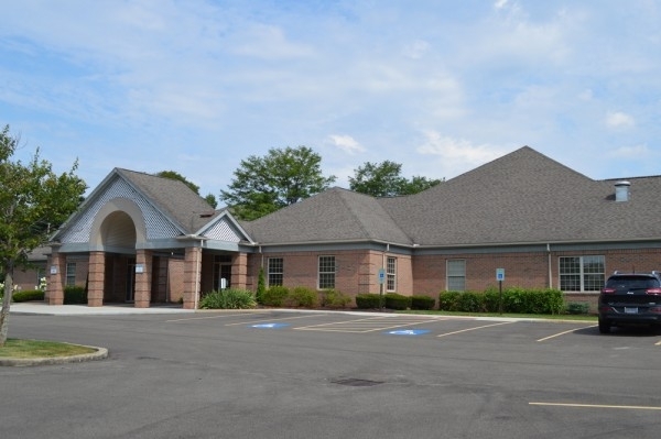 Listing Image #1 - Health Care for lease at 809 White Pond Dr., Ste. #D, Akron OH 44320