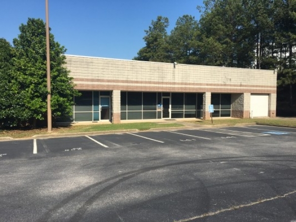 Listing Image #1 - Office for lease at 503 Oak Place, Atlanta GA 30349 Listing Image #1 - Office for lease at 503 Oak Place, Atlanta GA 30349