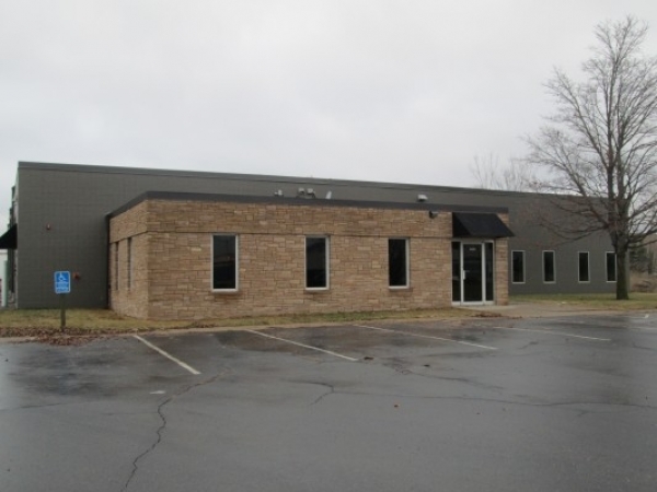 Listing Image #1 - Office for lease at 21225 Hamburg Ave, Lakeville MN 55044