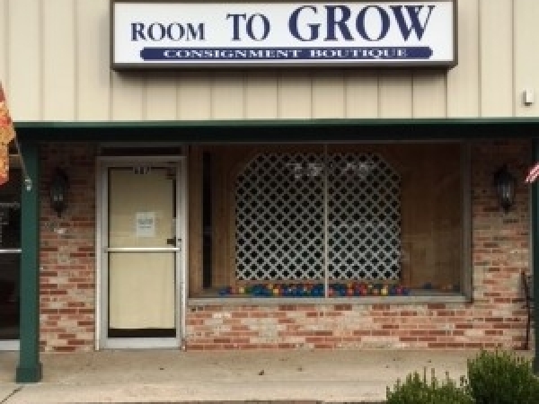Listing Image #1 - Retail for lease at 687 Stokes Rd, Medford NJ 08055 Listing Image #1 - Retail for lease at 687 Stokes Rd, Medford NJ 08055