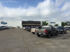 Listing Image #1 - Retail for lease at 139 W McNeese St., Lake Charles LA 70605