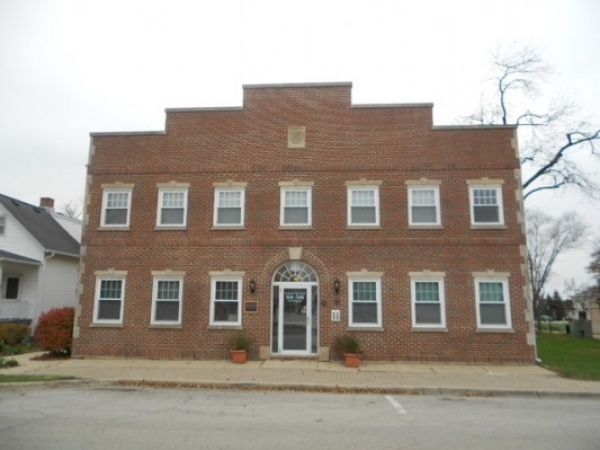 Listing Image #1 - Multi-Use for lease at 104 S Walnut, Itasca IL 60143