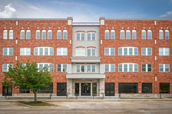 Listing Image #1 - Retail for lease at 2208 West Chesterfield Blvd, Springfield MO 65807 Listing Image #1 - Retail for lease at 2208 West Chesterfield Blvd, Springfield MO 65807
