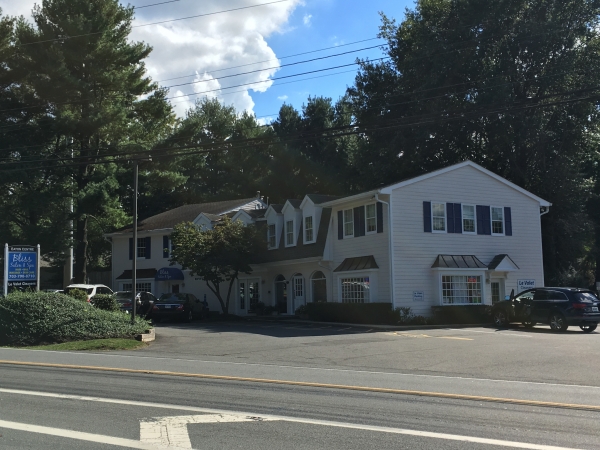 Listing Image #1 - Office for lease at 8115 Old Dominion Drive, McLean VA 22102 Listing Image #1 - Office for lease at 8115 Old Dominion Drive, McLean VA 22102