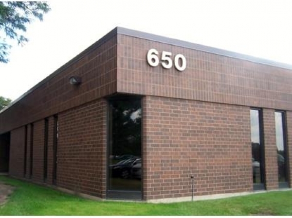 Listing Image #1 - Office for lease at 650 E. Devon Avenue, Suite 135, Itasca IL 60143