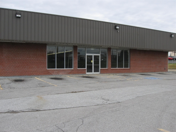 Listing Image #1 - Retail for lease at 188 Beasley Dr, Dickson TN 37055