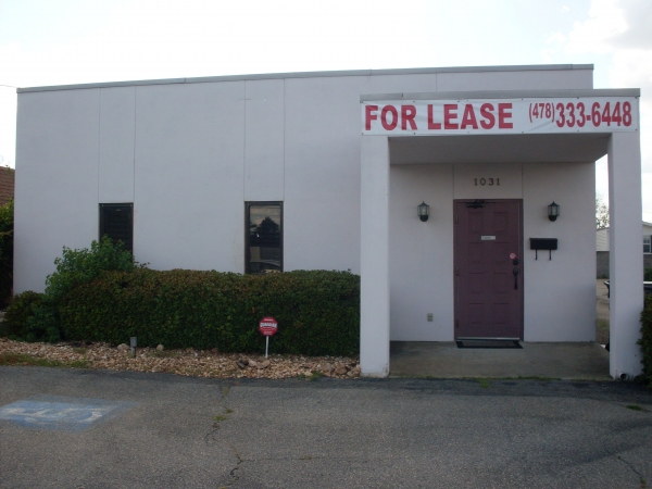 Listing Image #1 - Office for lease at 1031 North Houston Rd., Warner Robins GA 31093 Listing Image #1 - Office for lease at 1031 North Houston Rd., Warner Robins GA 31093