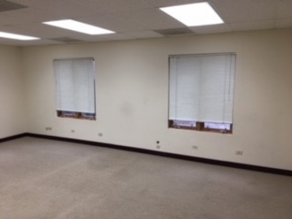 Listing Image #1 - Office for lease at 906 Lacey Ave. Unit 100, Lisle IL 60532