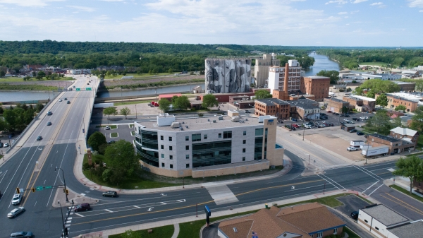 Listing Image #3 - Office for lease at 201 North Riverfront Drive, Mankato MN 56001