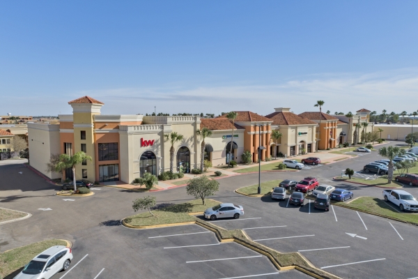 Listing Image #3 - Retail for lease at 3300 N. McColl Rd Ste O, McAllen TX 78501