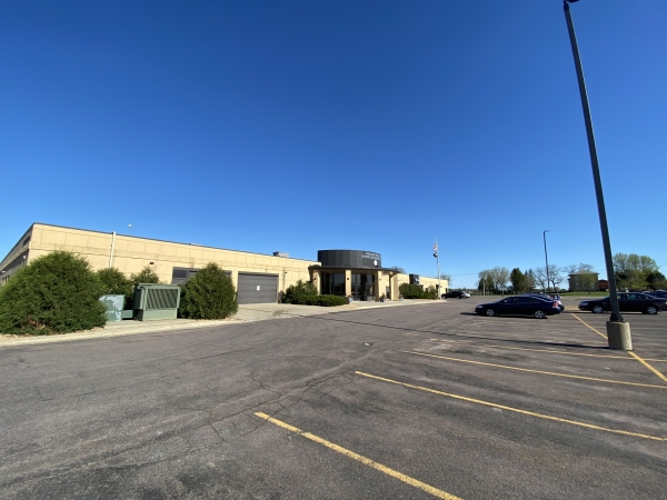 Listing Image #2 - Office for lease at 1961  Premier Dr, Mankato MN 56001