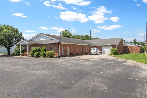 Listing Image #1 - Office for lease at 917 Clocktower, Springfield IL 62704