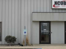 Office property for lease in Newton, IA