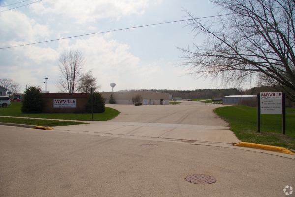 Listing Image #1 - Industrial for lease at 403 Degner Ave, Mayville WI 53050