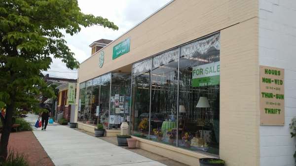 Listing Image #1 - Retail for lease at 109 N. Washington Street, Berkeley Springs WV 25411