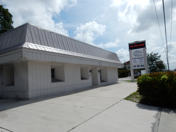 Listing Image #1 - Office for lease at 1809 Colonial Blvd., Fort Myers FL 33907 Listing Image #1 - Office for lease at 1809 Colonial Blvd., Fort Myers FL 33907