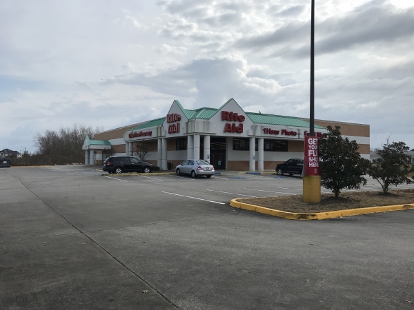 Listing Image #1 - Retail for lease at 5661 Bullard Ave., New Orleans LA 70128