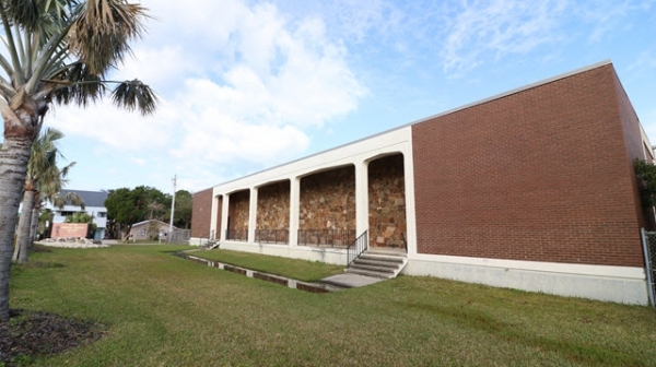 Listing Image #2 - Industrial for lease at 300 5th Ave, Indian Rocks Beach FL 33785 Listing Image #2 - Industrial for lease at 300 5th Ave, Indian Rocks Beach FL 33785