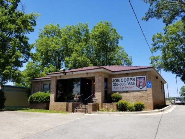 Listing Image #1 - Office for lease at 1008 Oakwood Avenue, Huntsville AL 35801 Listing Image #1 - Office for lease at 1008 Oakwood Avenue, Huntsville AL 35801