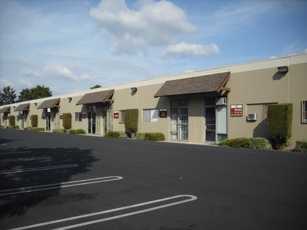 Listing Image #1 - Industrial for lease at 2319 S. Otis St., Santa Ana CA 92704
