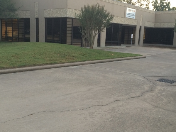 Listing Image #1 - Industrial for lease at 9207 Emmott, Houston TX 77040