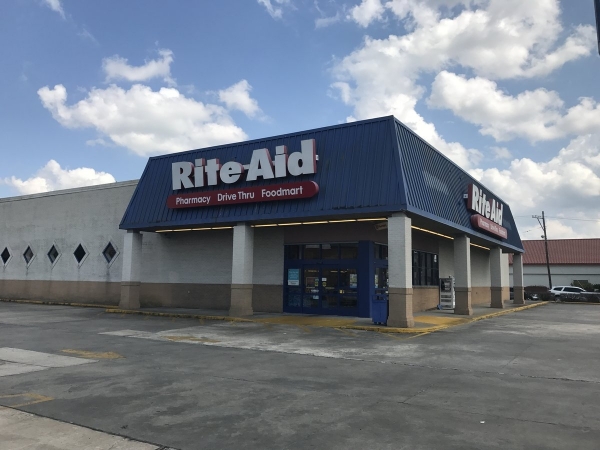 Listing Image #1 - Retail for lease at 2825 Ryan St., Lake Charles LA 70601