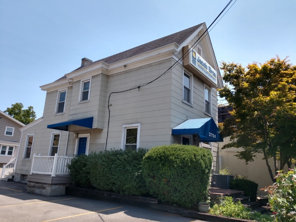 Listing Image #1 - Office for lease at 3754 Beechmont Cir, Cincinnati OH 45226 Listing Image #1 - Office for lease at 3754 Beechmont Cir, Cincinnati OH 45226