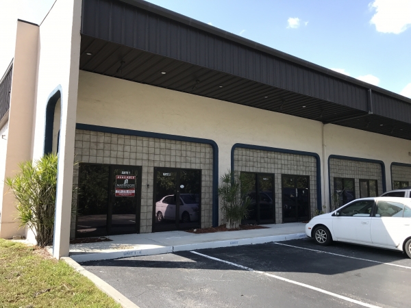 Listing Image #1 - Industrial for lease at 12165 Metro Pkwy. Unit 1-4, Fort Myers FL 33966