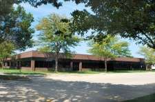 Listing Image #1 - Multi-Use for lease at 4050 NW 114th Street, Urbandale IA 50322
