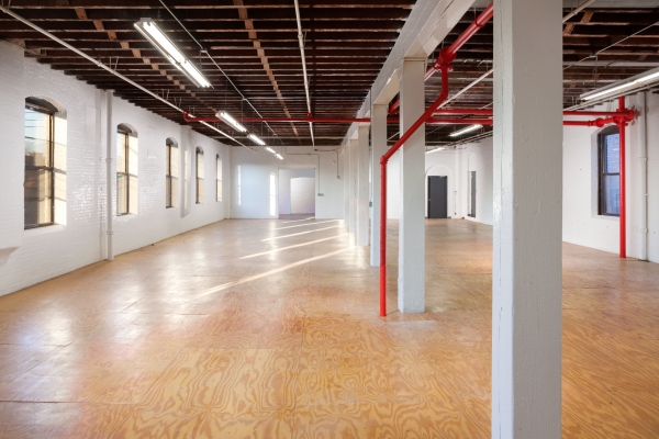 Listing Image #1 - Office for lease at 9-20 35th Ave, New York NY 11106