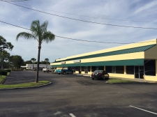 Listing Image #3 - Office for lease at 810 S 6th Street, Fort Pierce FL 34950