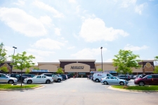 Listing Image #1 - Shopping Center for lease at 2575 Golf Road, Hoffman Estates IL 60169
