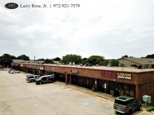 Retail property for lease in Denton, TX