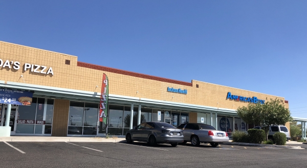 Listing Image #1 - Retail for lease at 7260 W Bell Road, Glendale AZ 85308