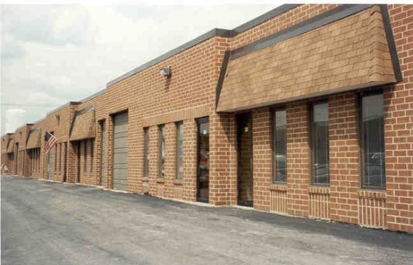 Listing Image #1 - Industrial for lease at 850 N. Ridge Ave, Lombard IL 60148